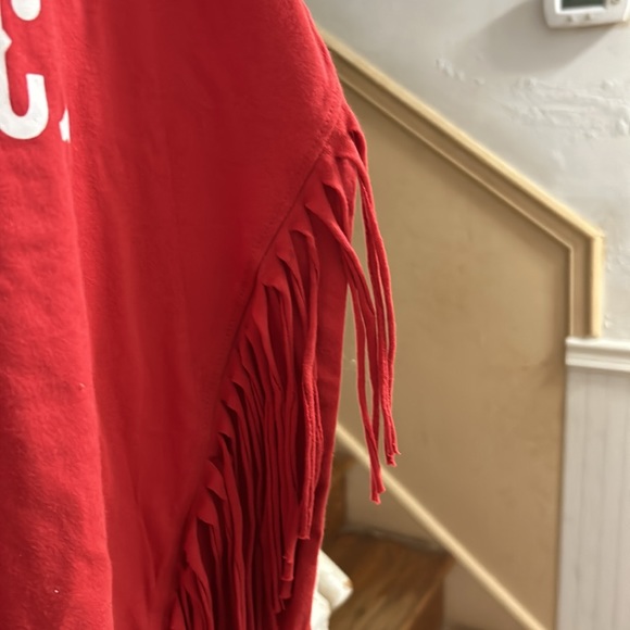 NWT Electric Pink Women’s “I 🩷 AMERICA Tank Top with Fringe around sides of top - Picture 4 of 8